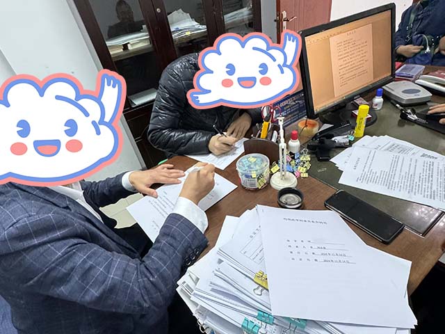 重慶劉同學24年11月完成中醫(yī)師承拜師公證